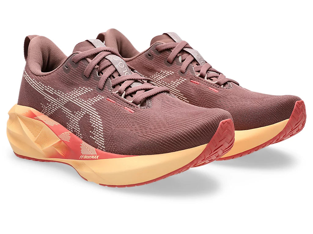 Women's Novablast 5