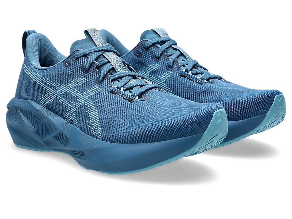 Women's Novablast 5
